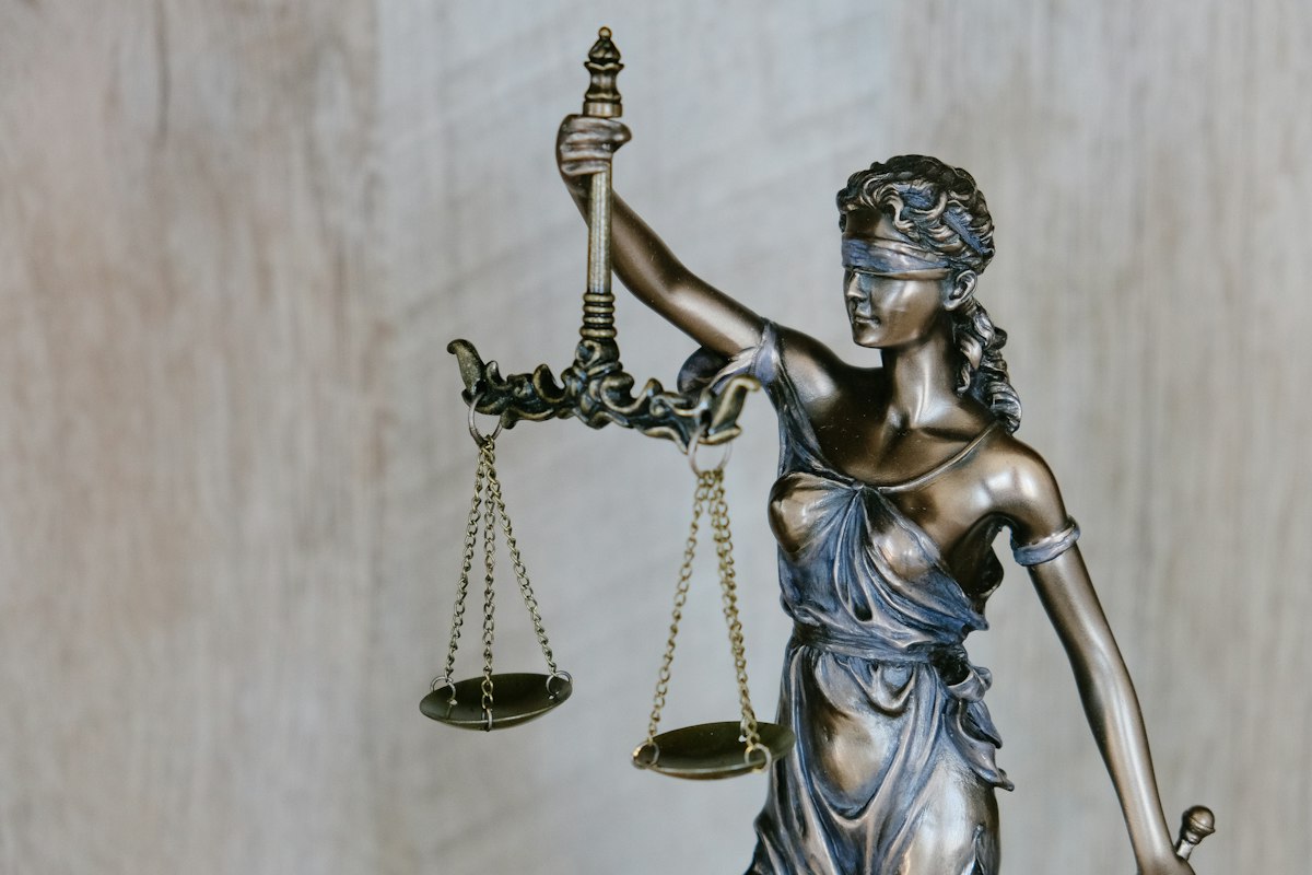 Disability attorney at Pisegna and Zimmerman law firm in Canoga Park Los Angeles